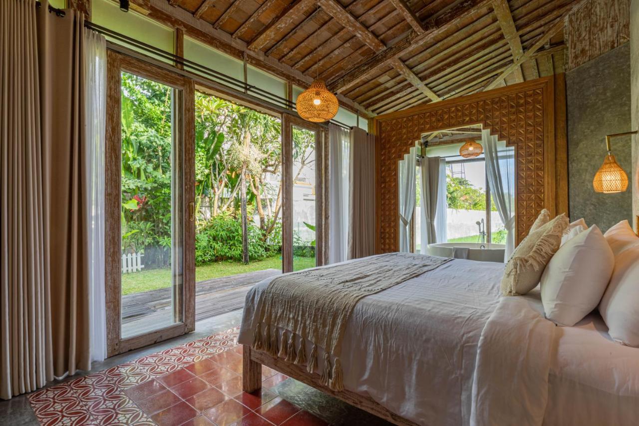 Casa Batu Belig Villa Seminyak Buitenkant foto